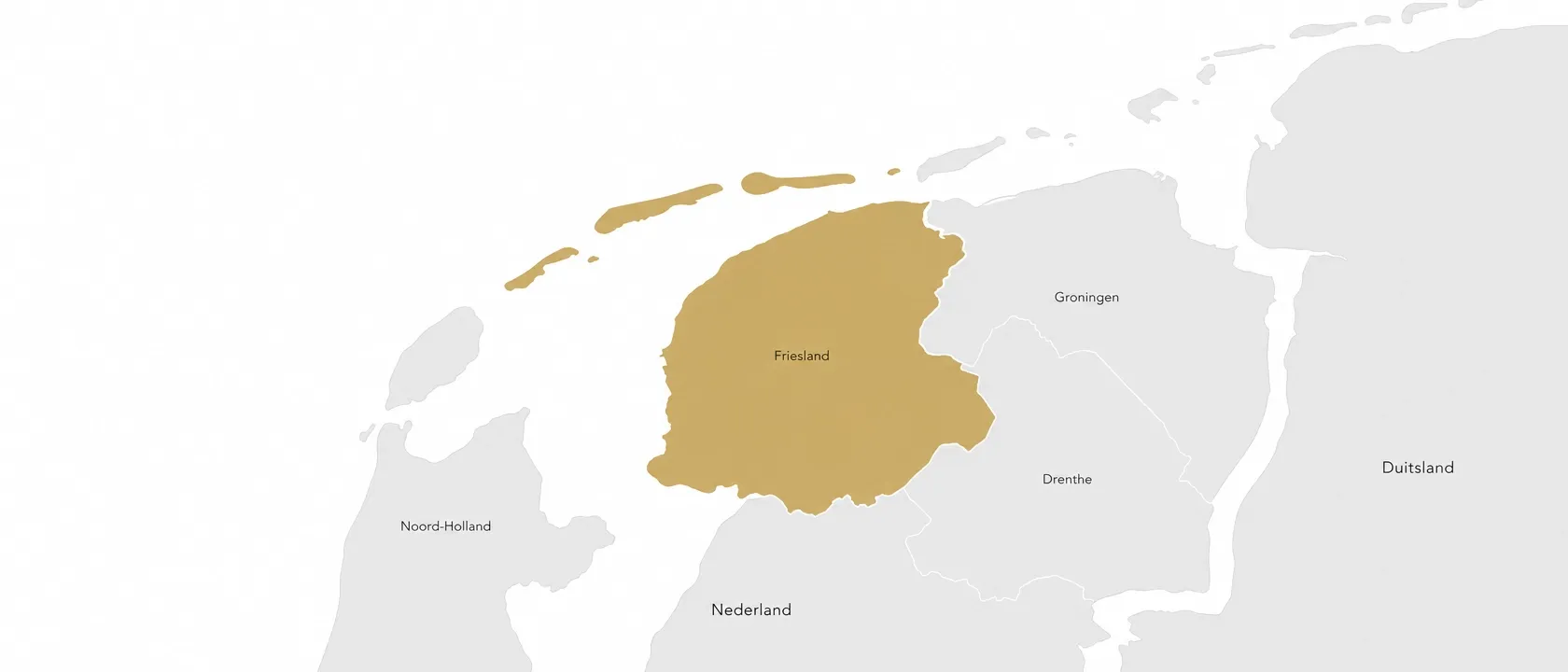 Kaart van de provincie Friesland in Nederland, weergegeven in goudbruin met omliggende provincies in grijs.